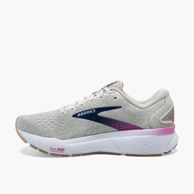 BROOKS- WOMEN'S GHOST 16 ATHLETIC SHOE