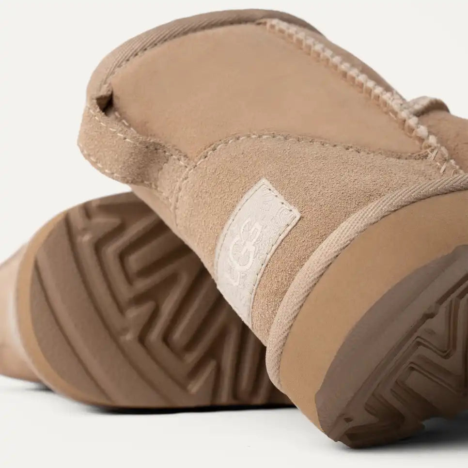 UGG - KIDS CLASSIC MINI II BOOT