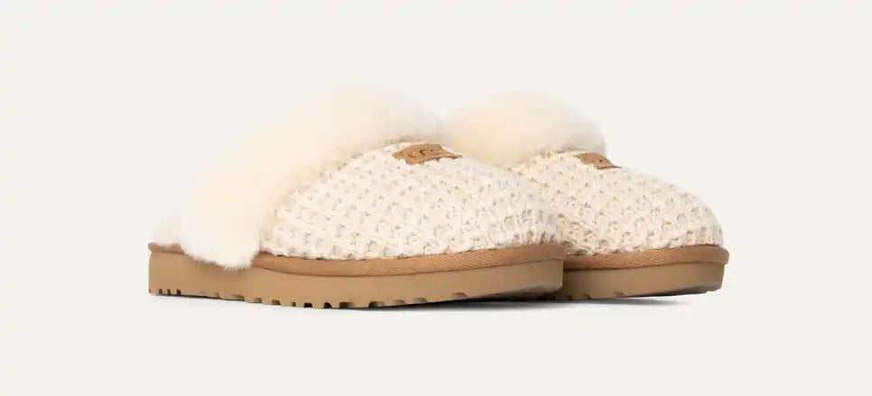 UGG - WOMEN'S COZY SLIPPER