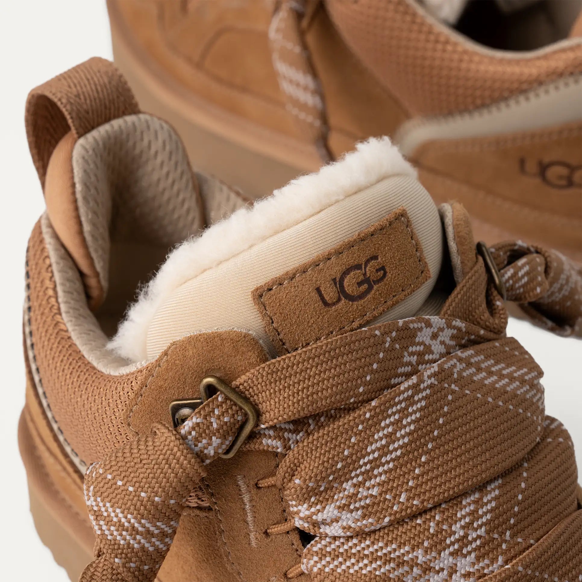 UGG - KIDS LOWMEL BOOT