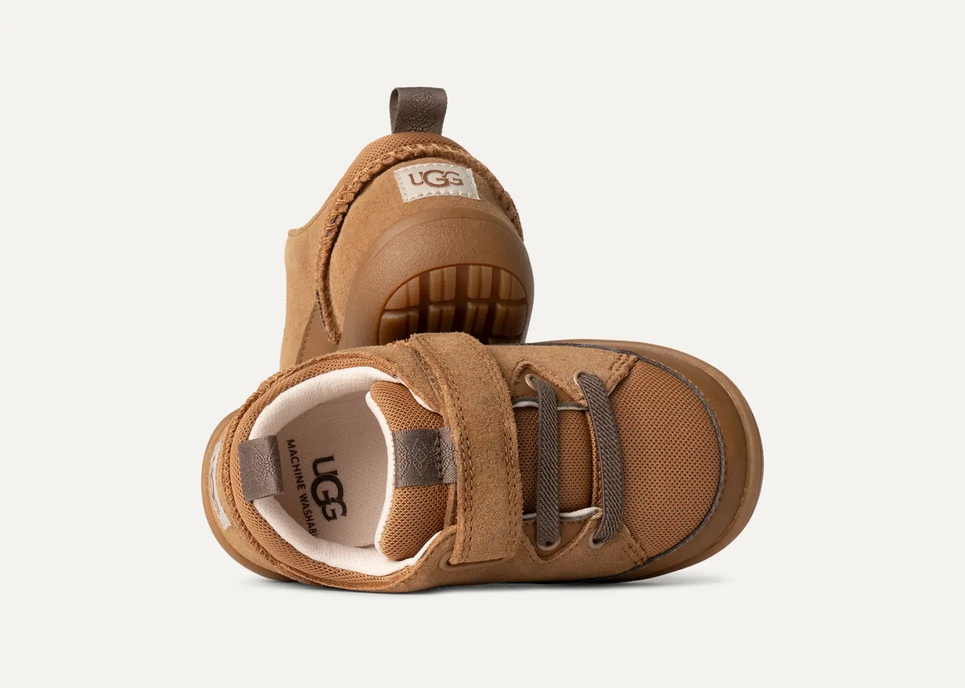 UGG - KIDS ADVENTURE SNEAKER
