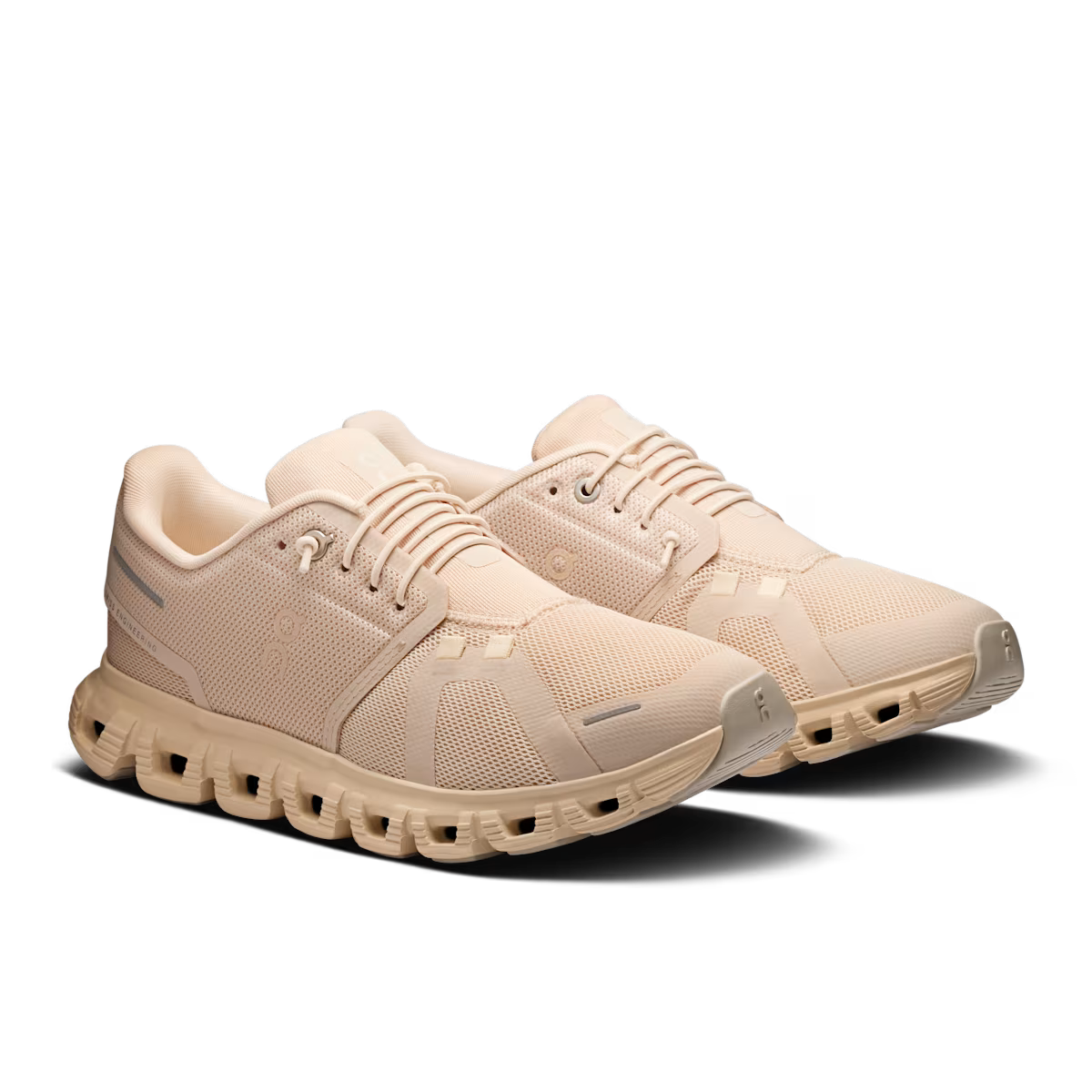 ON RUNNING - WOMEN'S CLOUD 6 SHOE