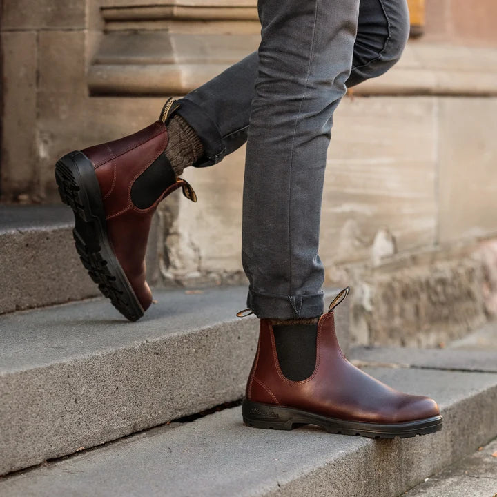 BLUNDSTONE - WOMEN'S CLASSICS AUBURN BOOT