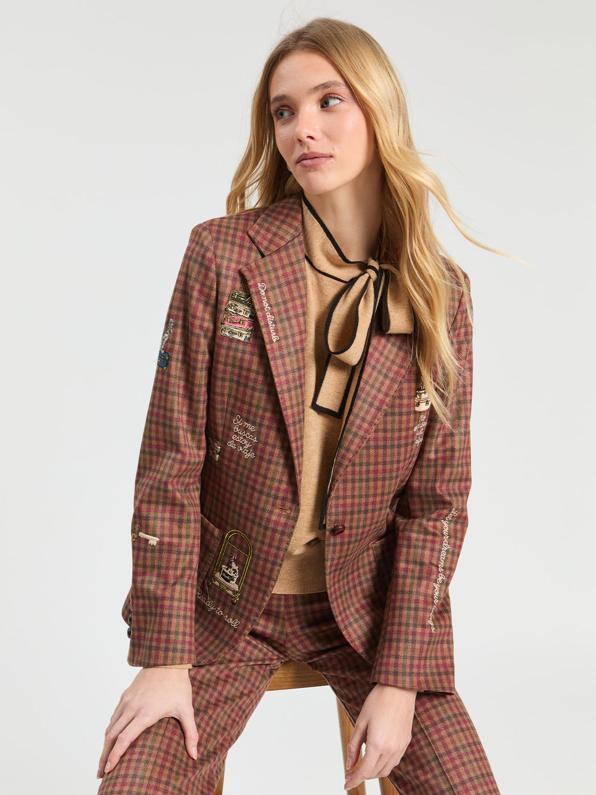 VILAGALLO - GADEA EMBROIDERED JACKET