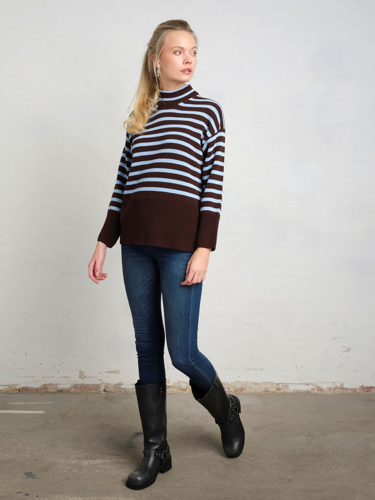 SKOVHUUS - WOMEN'S TURTLE NECK SWEATER