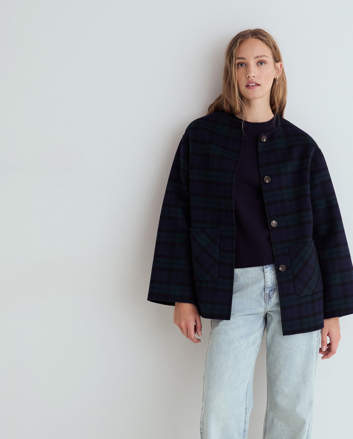 YERSE - WOMEN'S SHORT HANDMADE COAT WITH SCARF