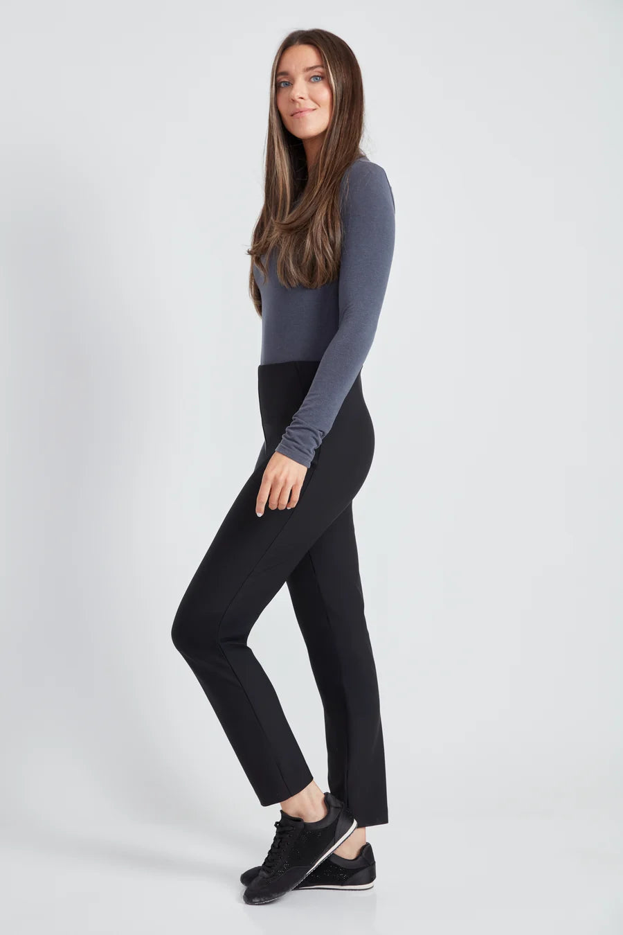 UP! - WOMEN'S SLIM LEG PANT