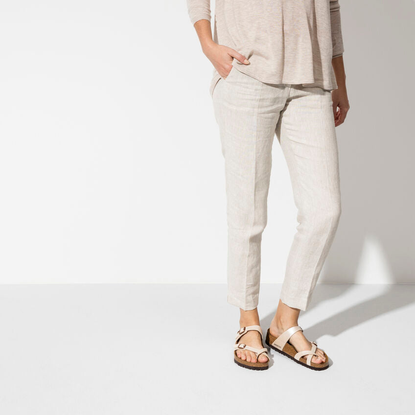 BIRKENSTOCK- UNISEX MAYARI SANDAL PEARL WHITE