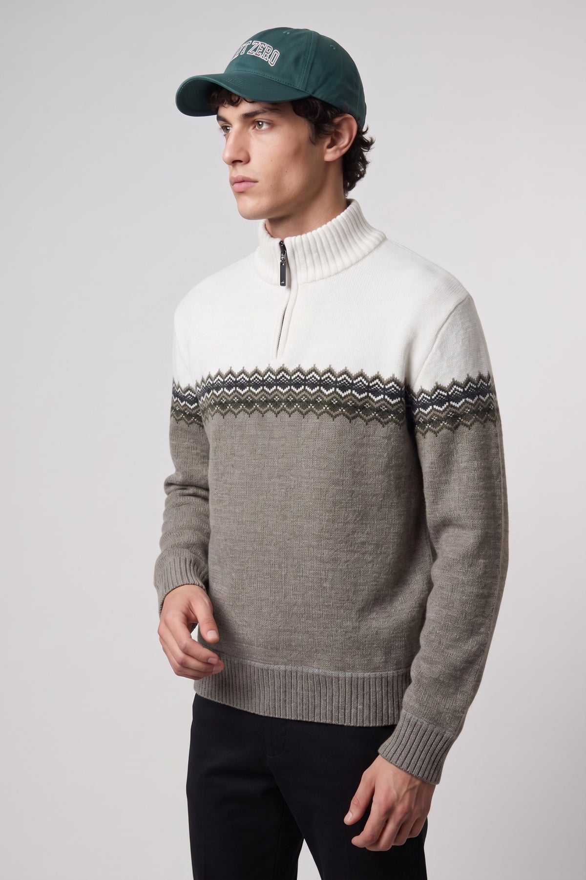 POINT ZERO - BONDED CHENILLE MOCK NECK SWEATER