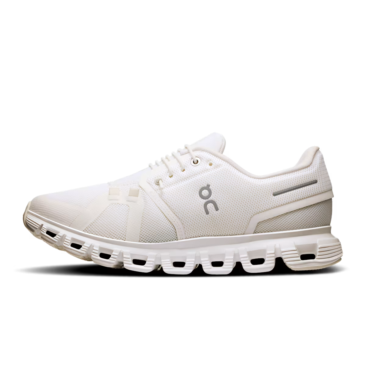 ON RUNNING - WOMEN'S CLOUD 6 WIDE FIT SHOE