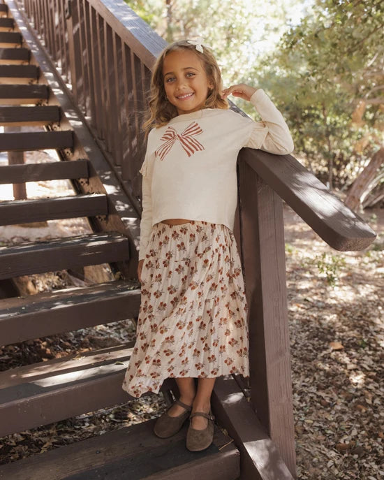 RYLEE + CRU - RUFFLE LONG SLEEVE BOW TEE