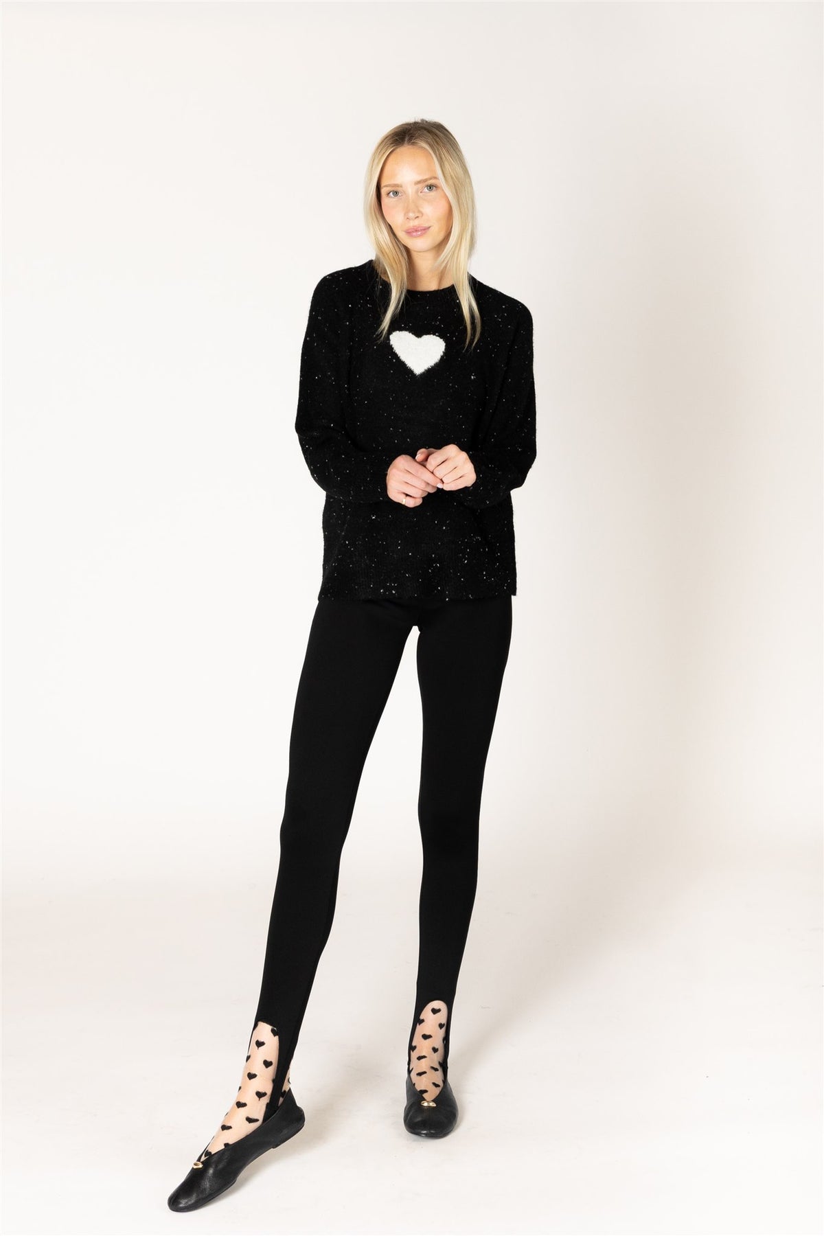 LYLA & LUXE - BRYNN HEART FLECK SWEATER