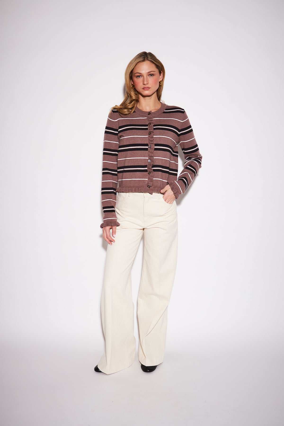 JOHN & JENN - WOMEN'S CRUE SWEATER