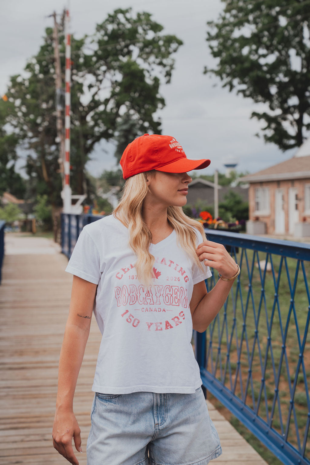 BLUE 84 - WOMEN'S BOBCAYGEON 150 V-NECK