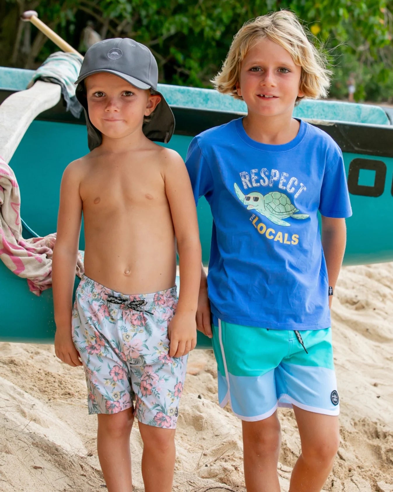 FEATHER 4 ARROW - KIDS RESPECT THE LOCALS TEE