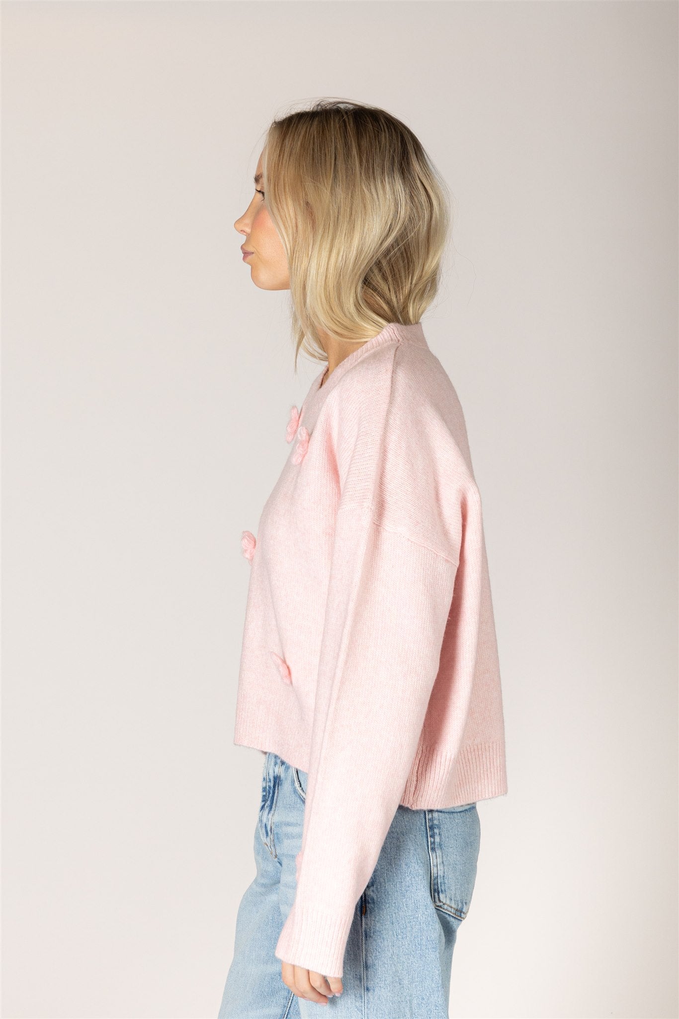 LYLA & LUXE - JESSIEFLR NOVELTY FLOWER SWEATER