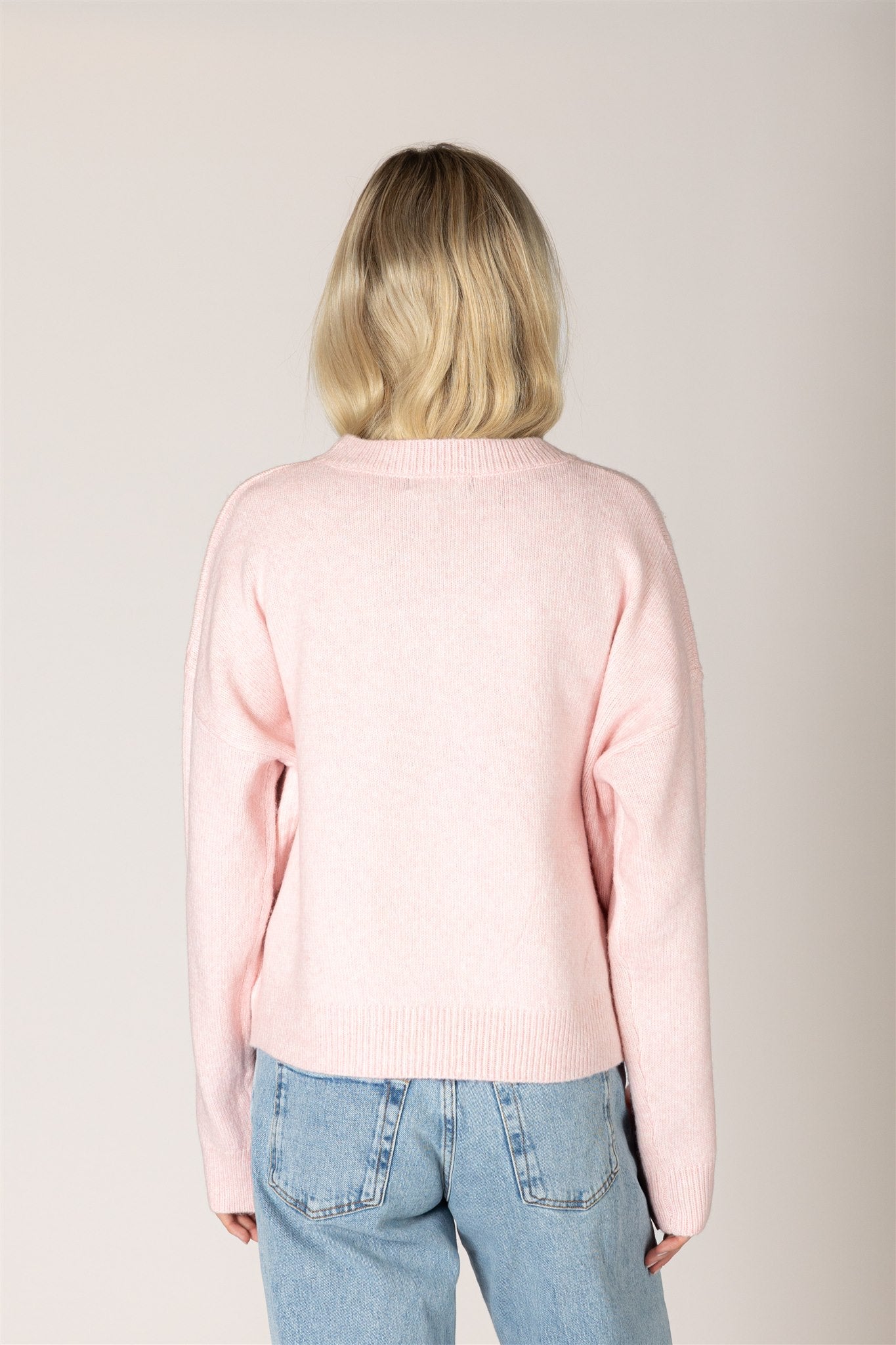 LYLA & LUXE - JESSIEFLR NOVELTY FLOWER SWEATER