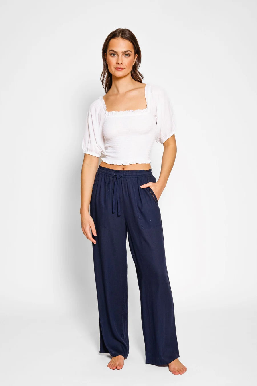 KOY RESORT- WOMEN'S CAPRI TRAVEL PANT COVER UP