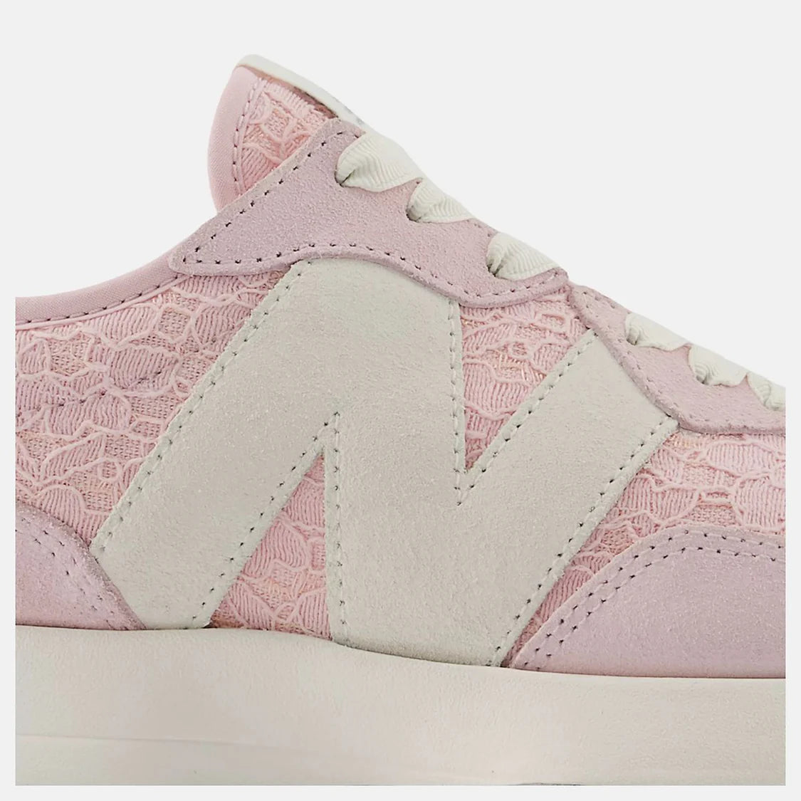 NEW BALANCE - WOMEN'S 327 SNEAKER