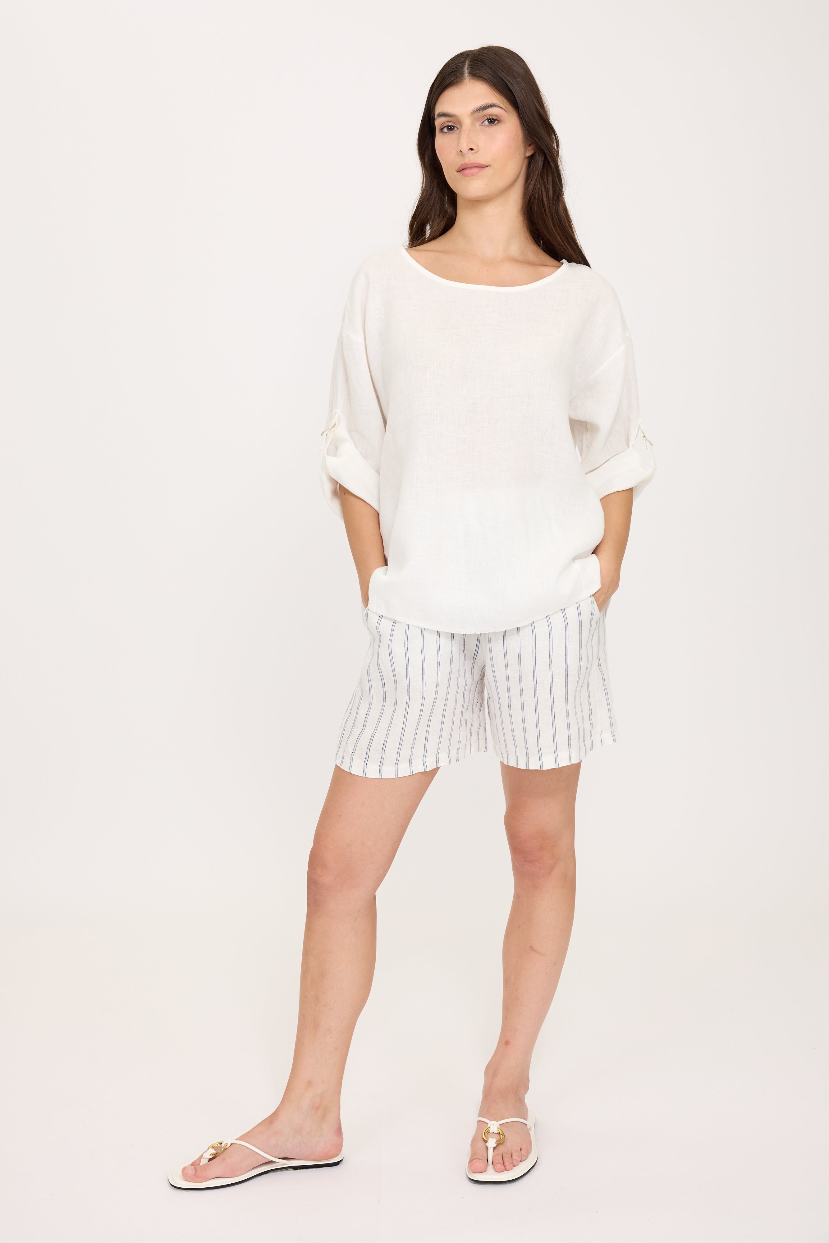 PISTACHE - LINEN TOP W/ ROLLED UP CLASP SLEEVE R-0334