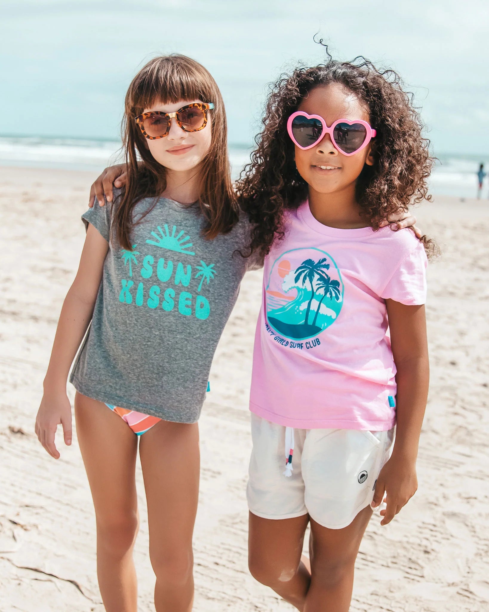 FEATHER 4 ARROW- KIDS SALTY GIRLS EVERYDAY TEE