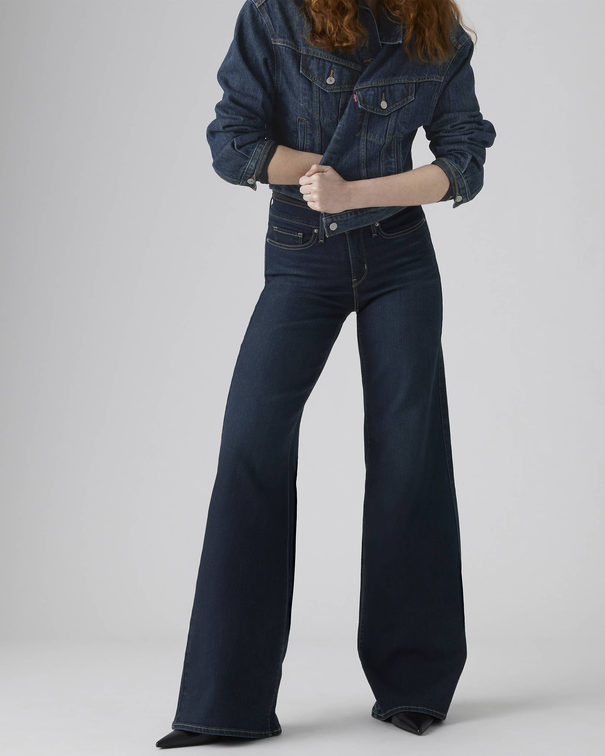 LEVI'S - 318 SHAPING WIDE LEG DENIM