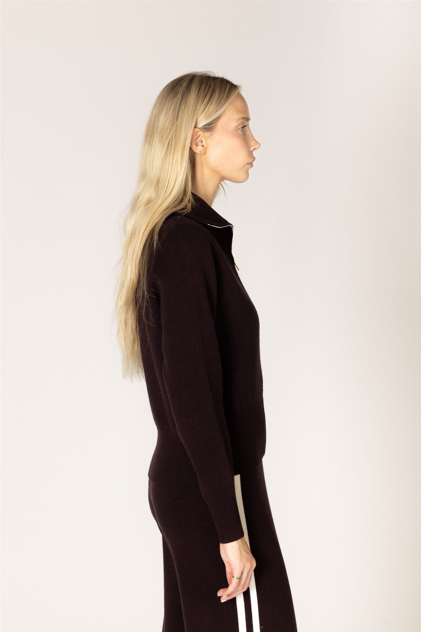 LYLA & LUXE - WEST ESSENTIALS ZIP CARDI