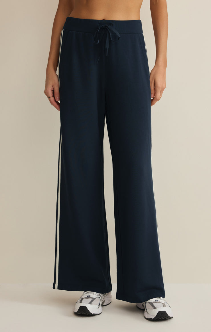 Z SUPPLY - WOMEN'S LAYOVER TRACK PANT