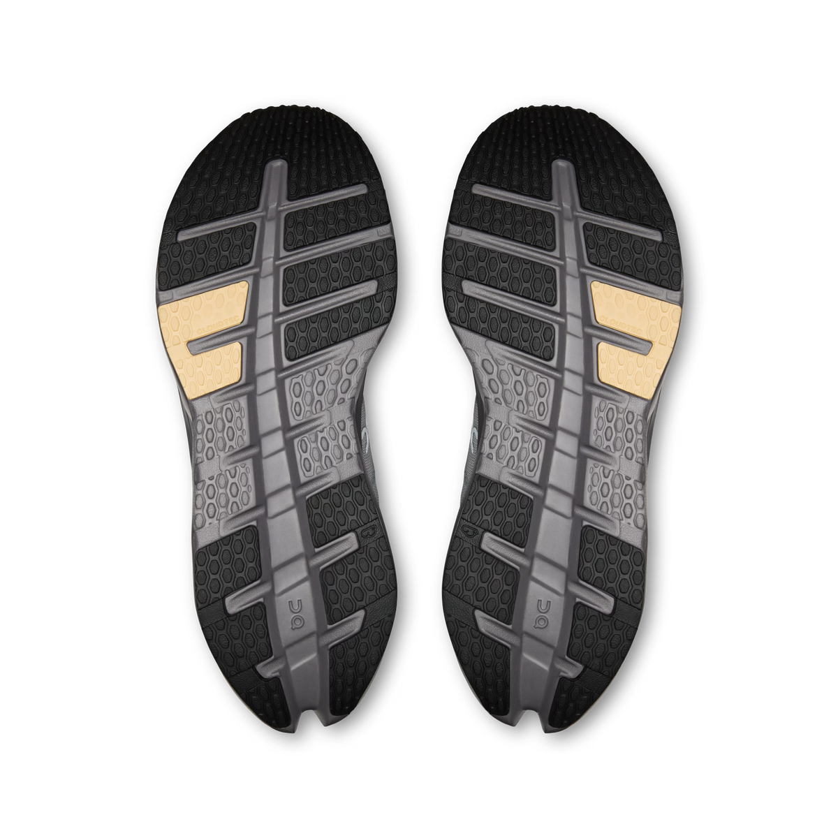 ON RUNNING - MEN'S CLOUDRUNNER 3 SHOE