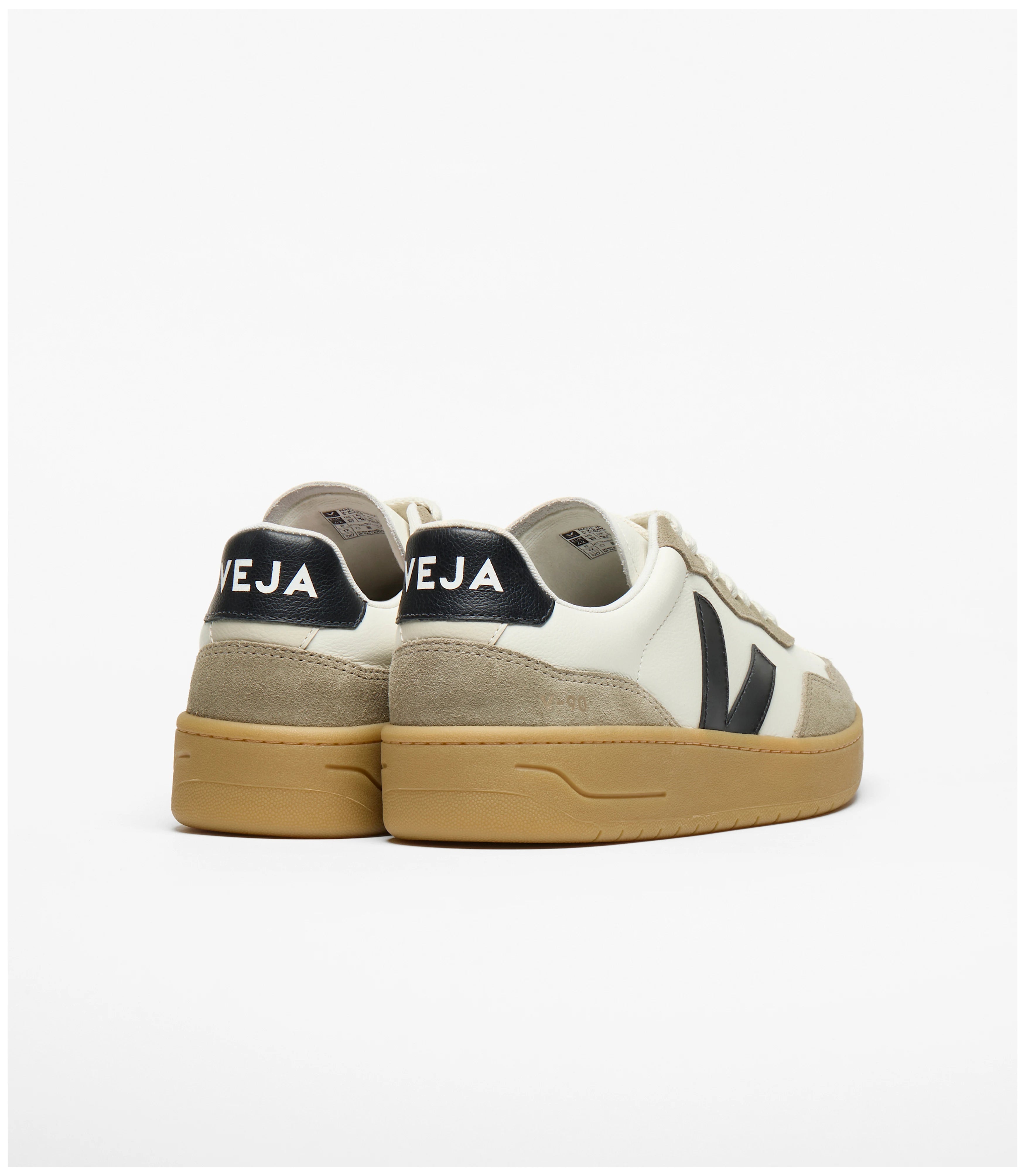 VEJA - V-90 O.T. LEATHER SNEAKER