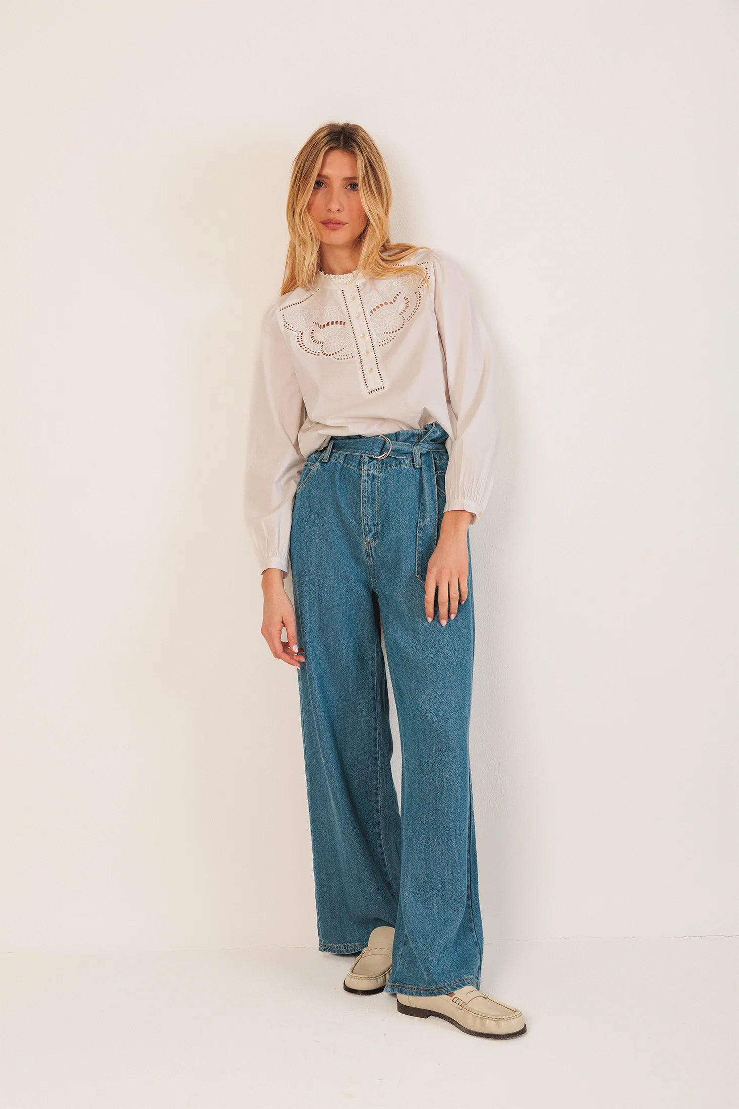 INDI & COLD- WOMEN'S EMBROIDERED TRIMMED BLOUSE