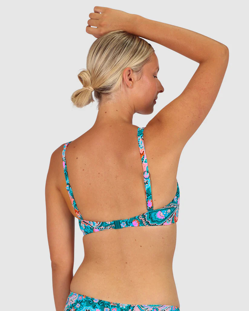 BAKU- WOMEN'S SOUTH BEACH D-DD CUP TWIST SWIM TOP