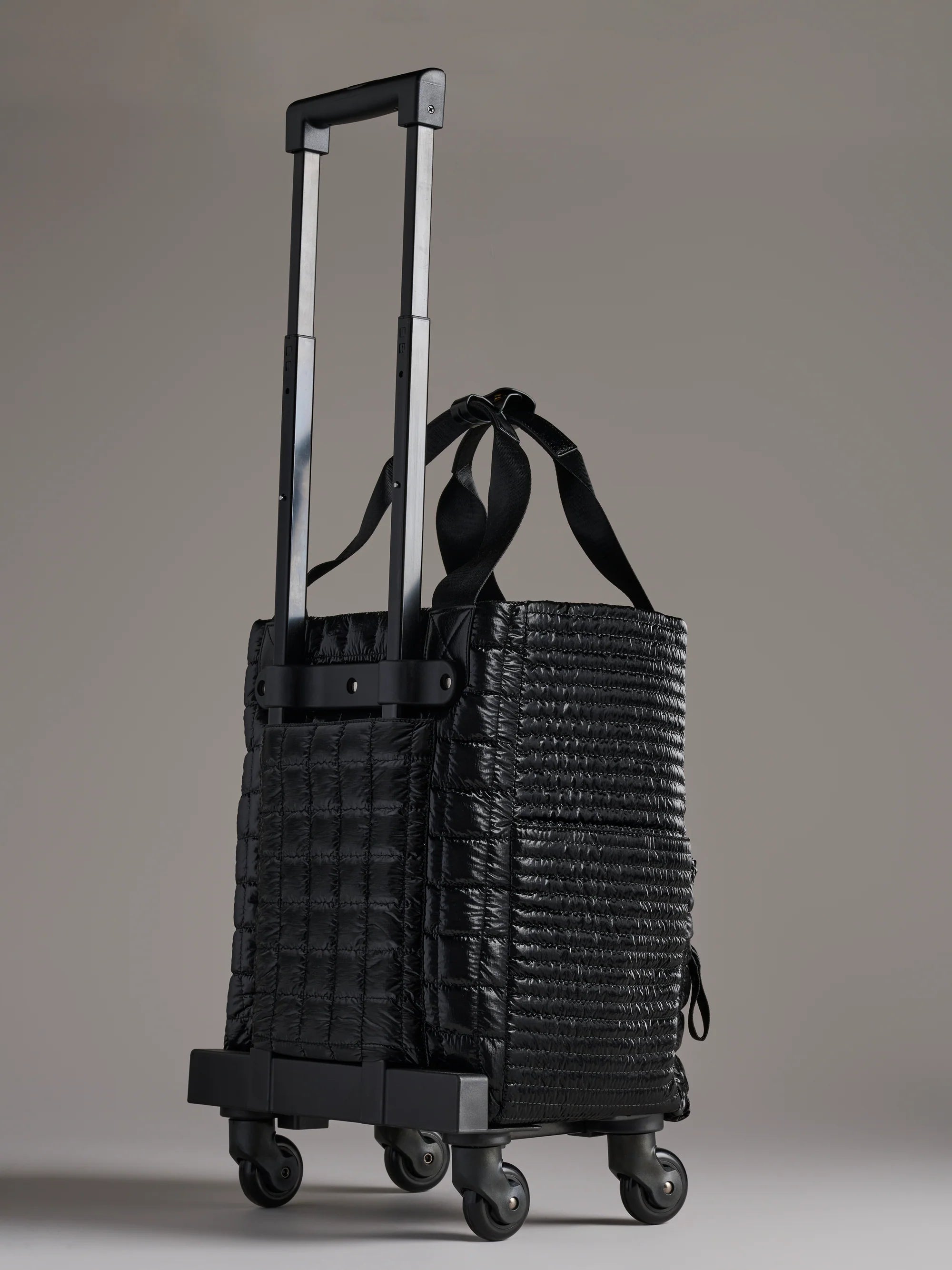 SHIRALEAH - LOGAN 360° ROLLER TOTE