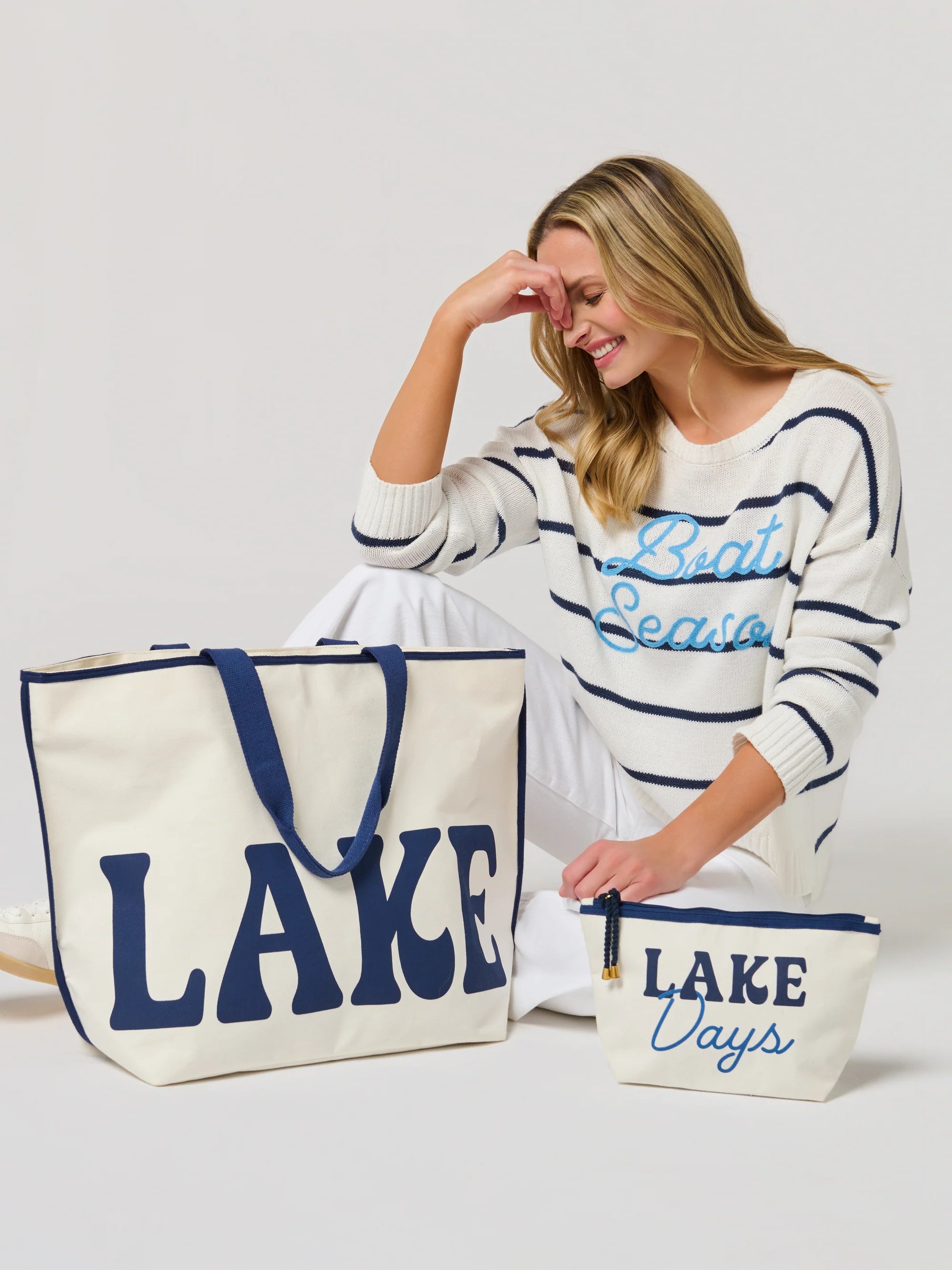 SHIRALEAH - "LAKE DAYS" ZIP POUCH