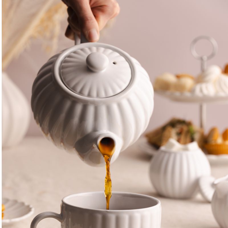 PRICE & KENSINGTON - LUXE 6-CUP TEAPOT WHITE
