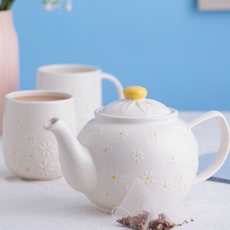 PRICE & KENSINGTON - DAISY 6-CUP TEAPOT
