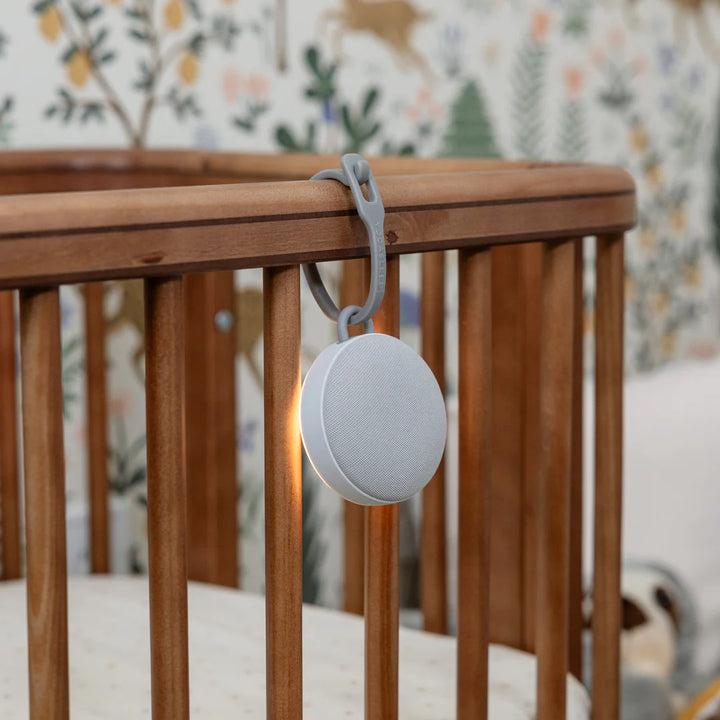 YOGASLEEP - HUSHH 2 TRAVEL SOUND MACHINE + NIGHT LIGHT