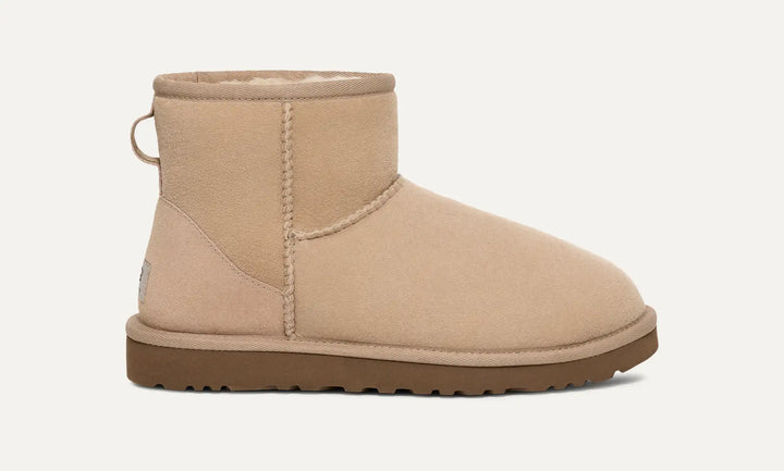 UGG- WOMEN'S CLASSIC MINI II BOOT