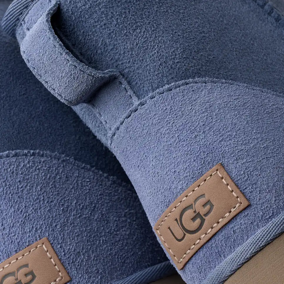 UGG- WOMEN'S CLASSIC MINI II BOOT