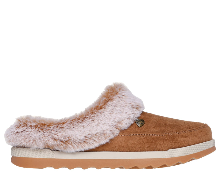 SKECHERS WOMEN'S COZY CHILL SHOE