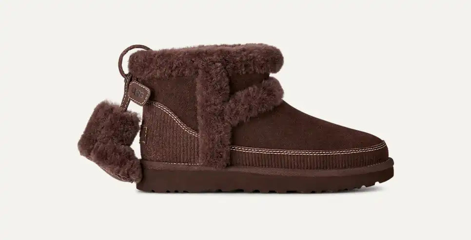 UGG - CLASSIC MINI HERITAGE BOOT