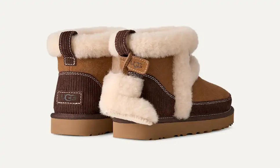 UGG - CLASSIC MINI HERITAGE BOOT