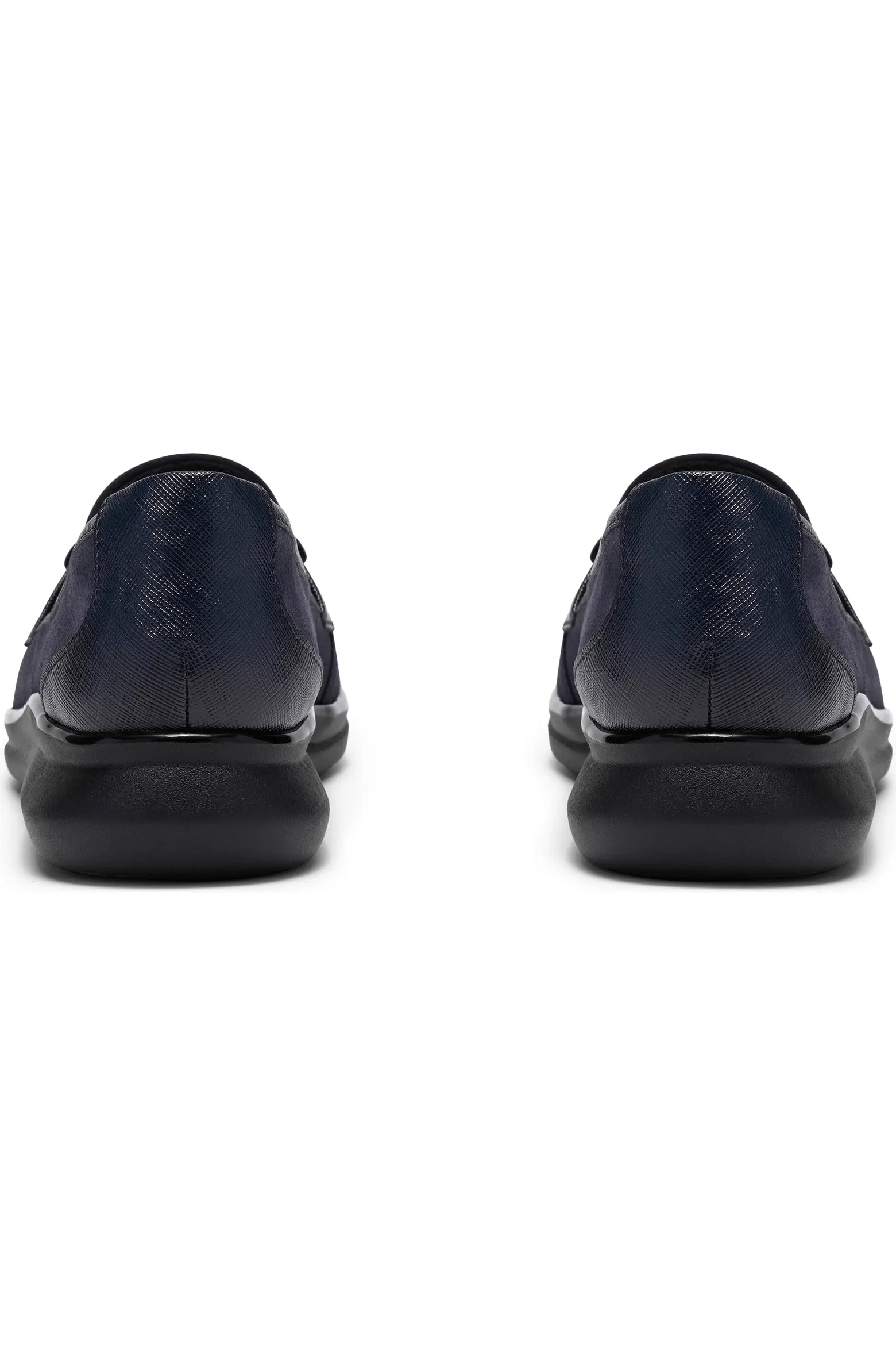 CLARKS - WOMEN'S LYNELL BAY