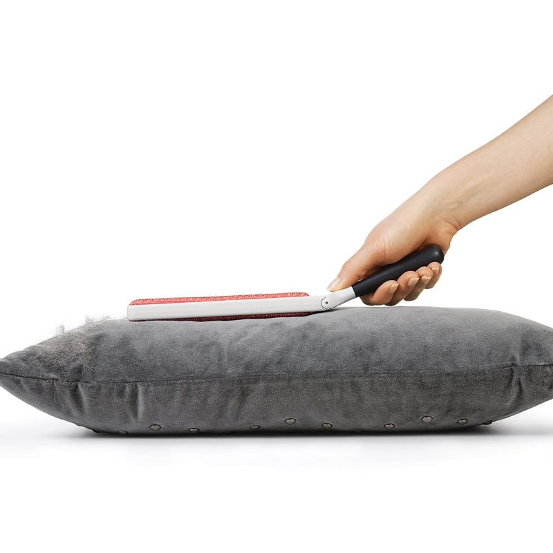 OXO - FURLIFTER FURNITURE BRUSH
