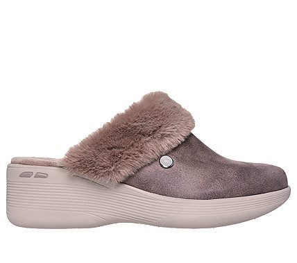 SKECHERS- WOMEN'S PIER LITE SLIPPER