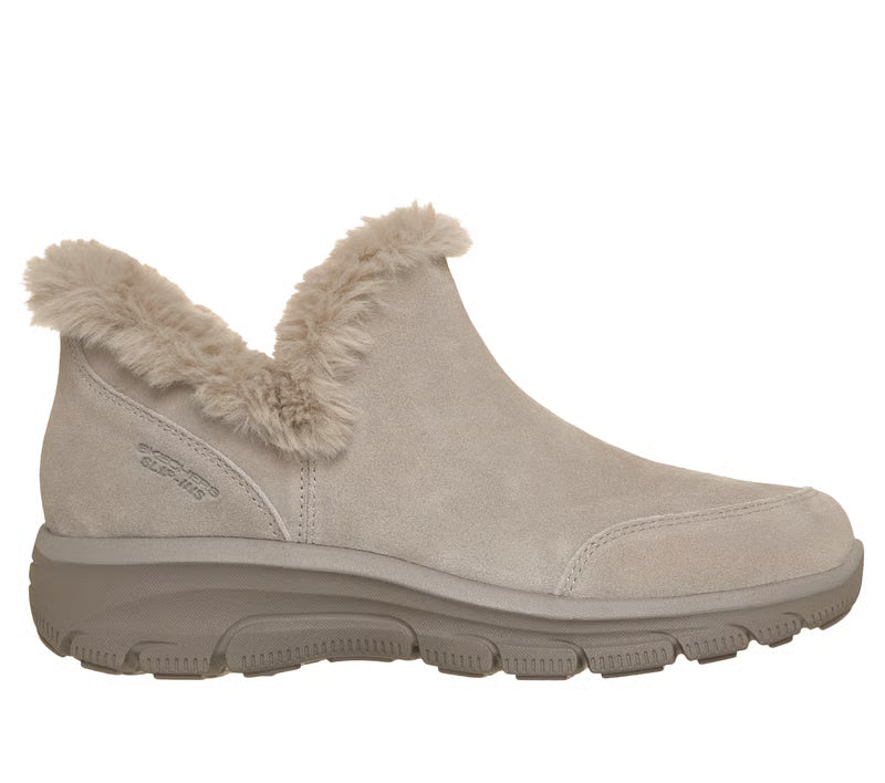 SKECHERS - WOMEN'S EASY GOING FALL FEELING BOOTIE