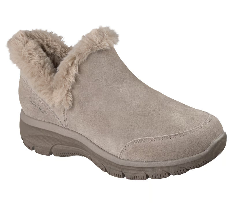 SKECHERS - WOMEN'S EASY GOING FALL FEELING BOOTIE