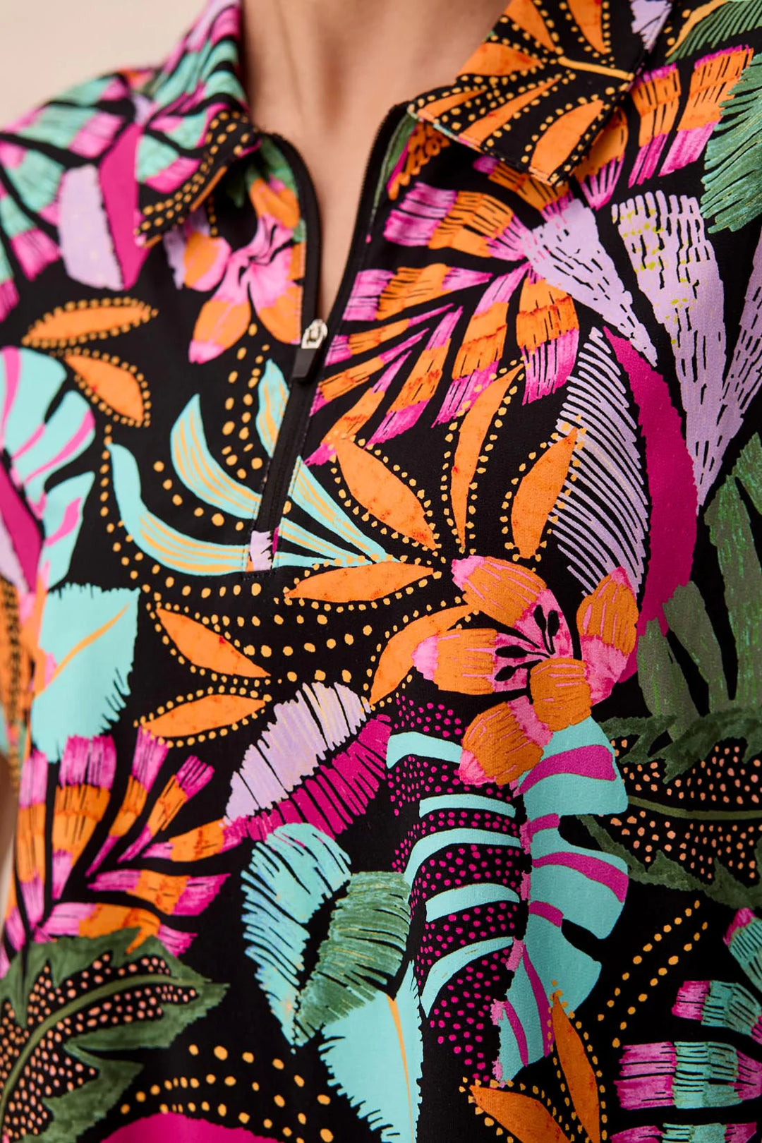 TRIBAL - WOMEN'S KNIT TOP 2090O-3024