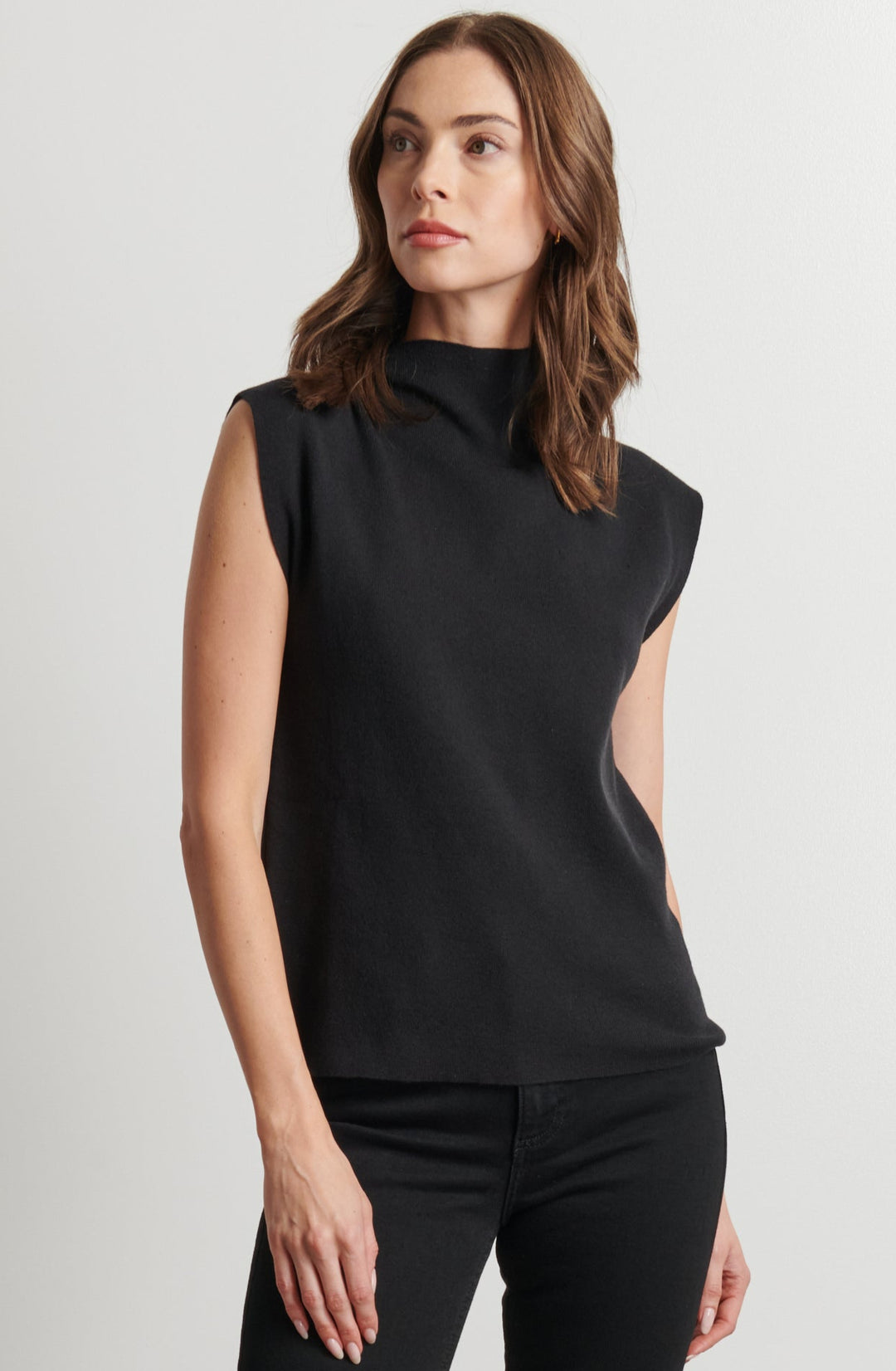 LINE - WOMEN'S CLEO SWEATER