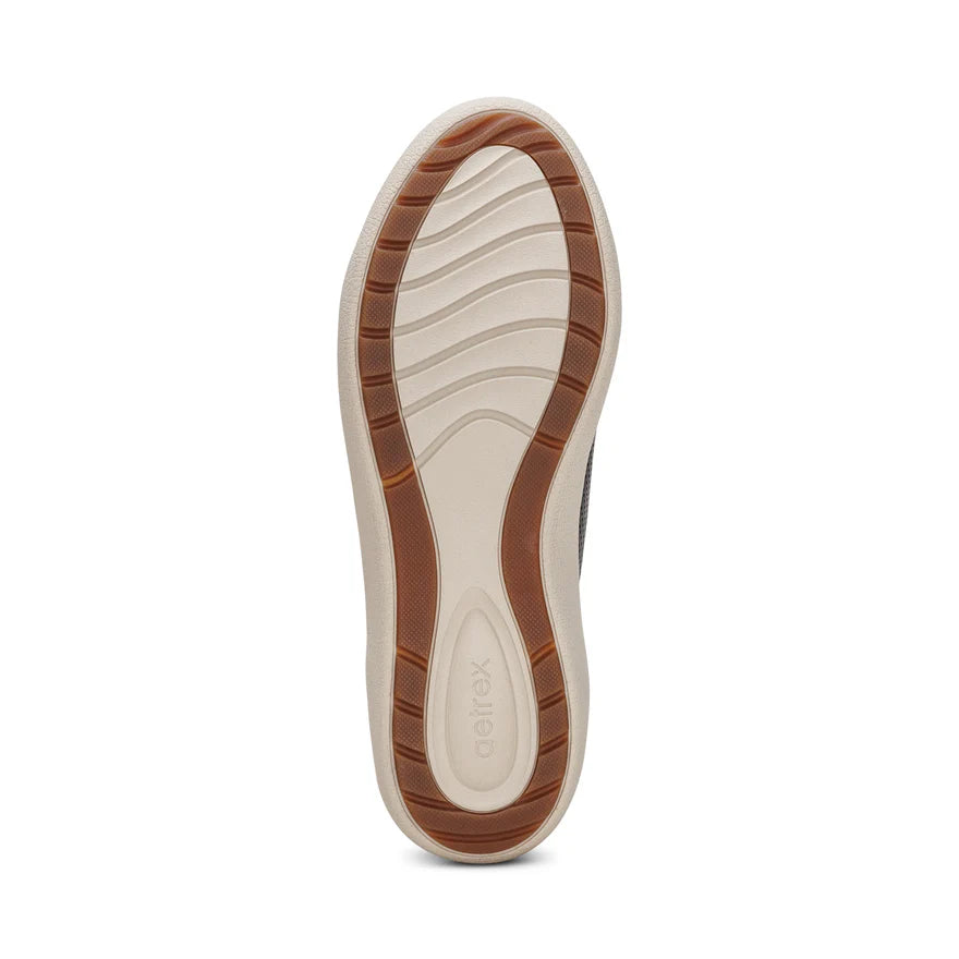 AETREX- WOMEN'S COURTNEY LACE-UP SNEAKER